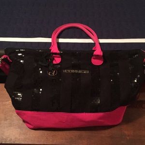 Victoria Secret Weekend Bag
